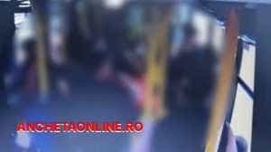 bataie autobuz pitesti - Scandal într-un autobuz din Pitești! Un bărbat a fost agresat de doi soți și copiii acestora! Un tânăr a coborât din mașină pentru a interveni!