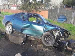 accident1 - ACUM! Accident grav cu 3 persoane încarcerate în Argeș!