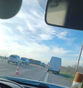 tir rasturnat e1682055212539 - ACUM! TIR răsturnat pe A1!