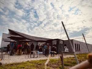 S-a deschis wine bar Marcea din vie! Află care este programul 2 Marcea bar vie