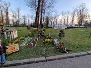 simfionie furt2 - Năravul din fire! Au furat decorurile de la Simfonie!