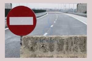Restricții de trafic pentru lucrări canalizare menajeră pe o stradă din municipiul Pitești 1 lucrări drum