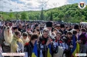 Conducerea CJ Argeș, la Slujba de Sfințire a Așezării Pietrei de Temelie a Bisericii Schitului închinat Sfântului Neagoe Basarab 2 cj Argeș la Vlădești