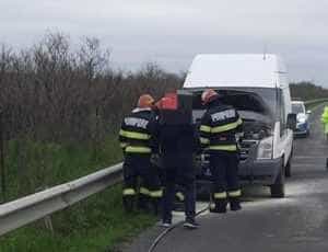 Autoutilitara A1 - (VIDEO) O autoutilitară a luat foc pe autostrada A1, București-Pitești
