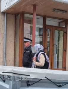 Pitești. Cerșetoare amendate de polițiștii locali 3 cerșetoare Pitești