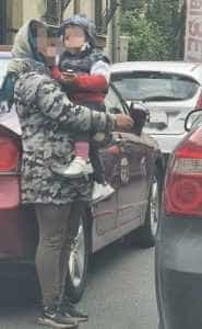 Pitești. Cerșetoare amendate de polițiștii locali 2 cerșetoare Pitești