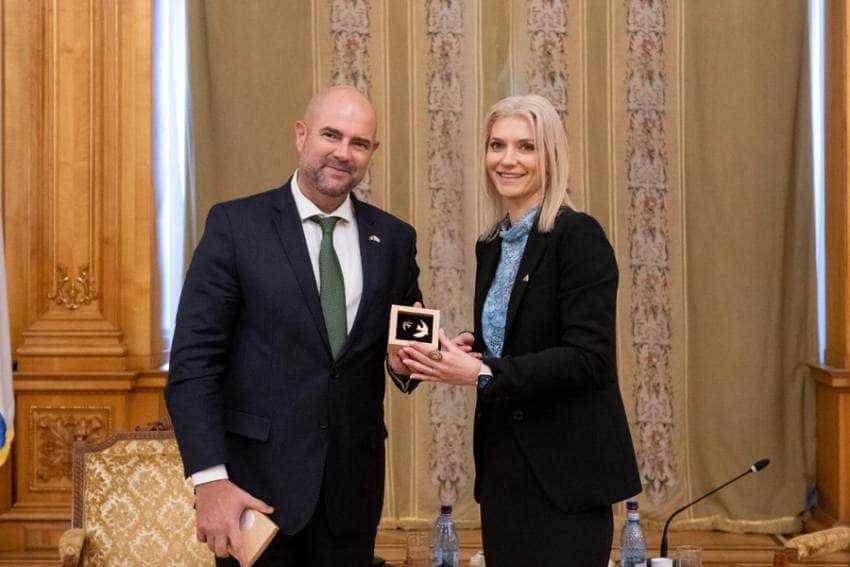 alina gorghiu presedinte parl israel Facebook Alina Gorghiu