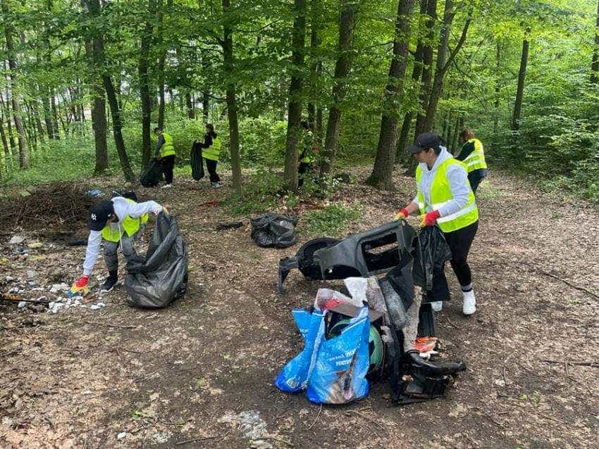 pitesti curat2 Sursă foto: Facebook Primăria Municipiului Pitești