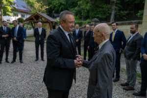 148 de ani de la înființarea Partidului Național Liberal. Premierul Nicolae Ciucă, la Vila Florica din Ștefănești 8 Sursă foto: PNL