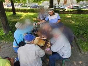 Activități preventive în cadrul ,,Săptămânii prevenirii criminalității”! 145 de persoane au luat parte! 1 politie batrani parc pitesti - Activități preventive în cadrul ,,Săptămânii prevenirii criminalității”! 145 de persoane au luat parte!