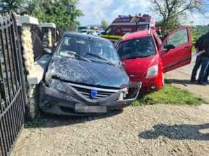 accident - ACUM! Accident cu 2 autoturisme în Pitești!