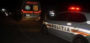 Echipaj de poliție implicat într-o tamponare la Curtea de Argeș 1 accident salvare politie noaptea 700x336 1 - Echipaj de poliție implicat într-o tamponare la Curtea de Argeș