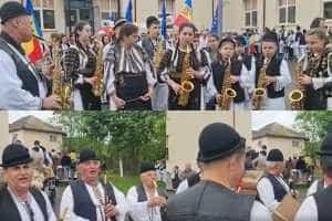 (VIDEO) Rapsodia Păstorească de la Corbi a început 22 page - (VIDEO) Rapsodia Păstorească de la Corbi a început