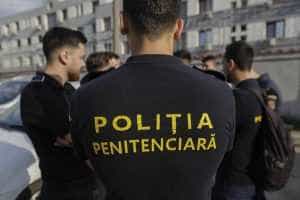 Val de proteste în țară! După profesori, a venit rândul angajaților din penitenciare 1 PROTEST ANP RAHOVA 0003 INQUAM Photos Octav Ganea - Val de proteste în țară! După profesori, a venit rândul angajaților din penitenciare