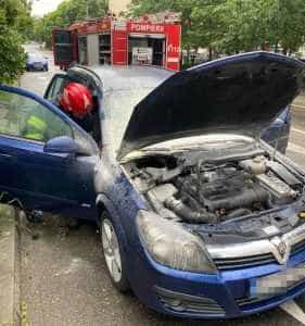 d1c4c5cc 054e 4892 9c74 8835089c8fb9 - O mașină a luat foc în Nord!