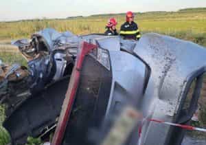 Accident mortal cu două victime, după ce mașina în care se aflau s-a răsturnat 1 doua persoane murit accident masina rasturnat giurgiu 838450 e1685992904263 - Accident mortal cu două victime, după ce mașina în care se aflau s-a răsturnat