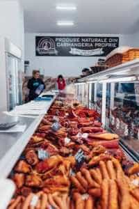 Bucurați-vă de un festin gustos de la Măcelaria Făgăraș! 5 Măcelăria Făgăraș