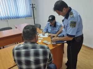 c43f5951 6b2c 429f b52a c1dfe7fd0763 1 - Portofel plin cu bani și acte, găsit de polițiștii argeșeni și înapoiat proprietarului