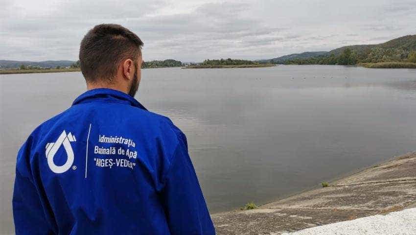 Controale pe cursurile de apă