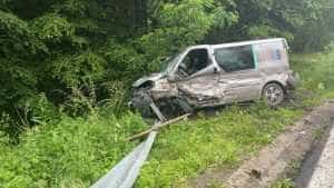 Accident rutier în Morărești! Trei bărbați au ajuns la spital! 7 accident - Accident rutier în Morărești! Trei bărbați au ajuns la spital!