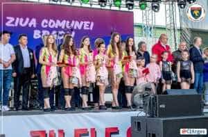 Mario Fresh și Antonia au cântat pentru brădeni, de ziua lor! 3 bradu gimnaste premiate - Mario Fresh și Antonia au cântat pentru brădeni, de ziua lor!