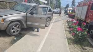 accident - Accident în Mărăcineni! Două victime au nevoie de primul ajutor calificat!