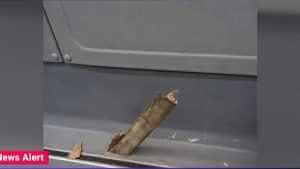 sina - O șină de tramvai a străpuns podeaua unui autobuz, în București!