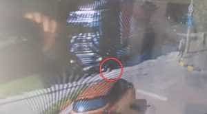 Doctorita lovita pe trecere - (VIDEO) Imagini cumplite. Momentul în care tirul trece peste doctoriţa ucisă pe trecerea de pietoni la Câmpulung