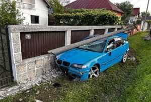 Accident BMW - Dârmănești: Impact violent cu 3 mașini implicate!