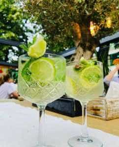 hush bautura - Experiență totală numai la HUSH. Alege mâncarea pe gustul tău!