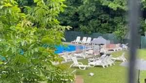 Sezlong - (VIDEO) Argeș - Bătaie la ștrand