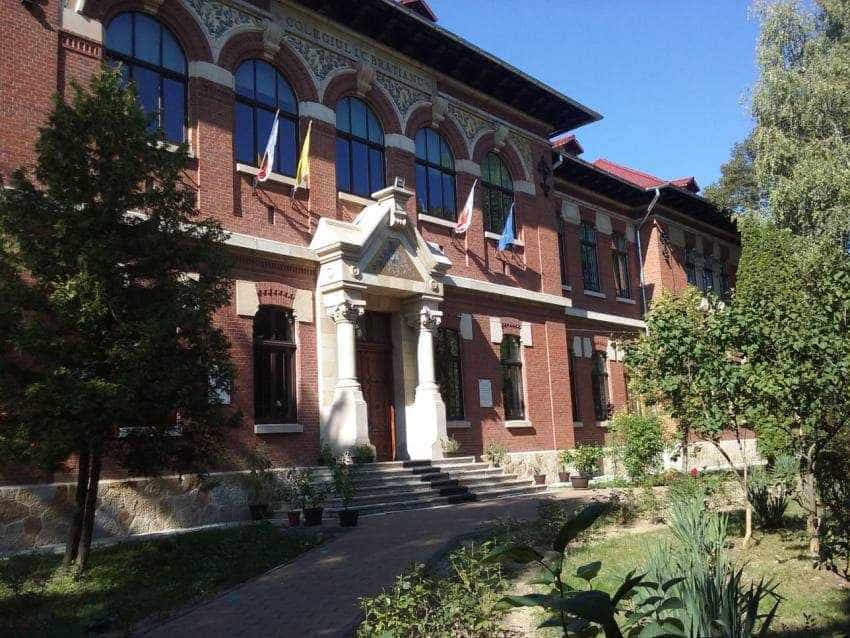 Colegiul Bratianu Colegiul Bratianu