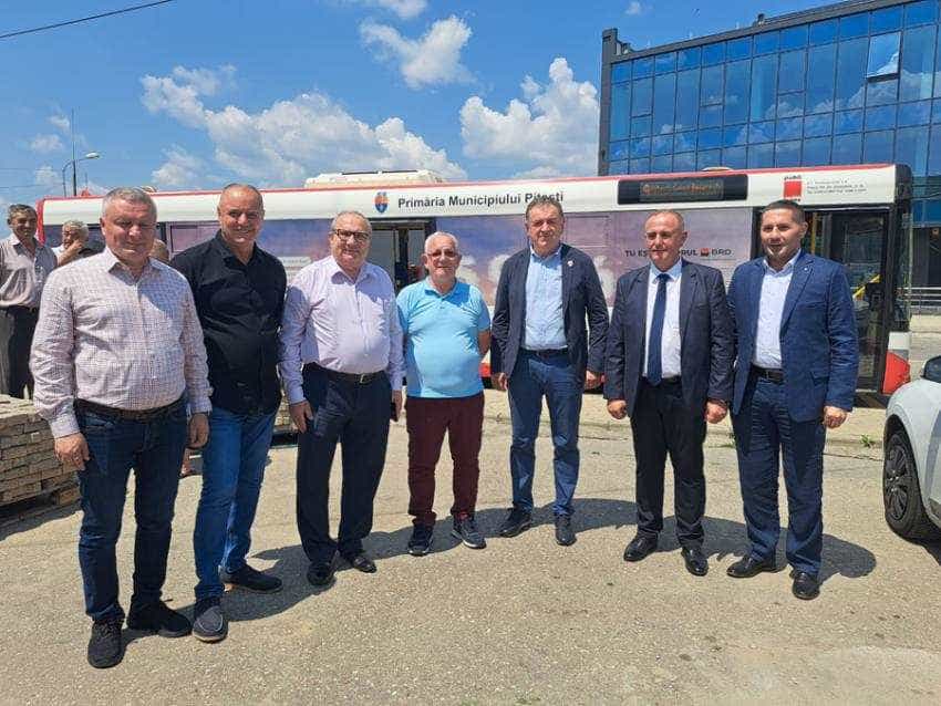 trasee psd autobuz Sursă foto: Facebook PSD Argeș.