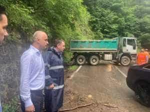 Se circulă pe ambele benzi pe Transfăgărășan!! Drumul a fost curățat! 4 Transfăgărășan furtuna