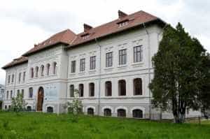 Bacalaureat 2023. Încă o argeșeancă de 10! 2 Sursă foto: Facebook Colegiul National Dinicu Golescu