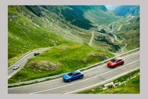 Se circulă pe ambele benzi pe Transfăgărășan!! Drumul a fost curățat! 6 masini Transfăgărășan