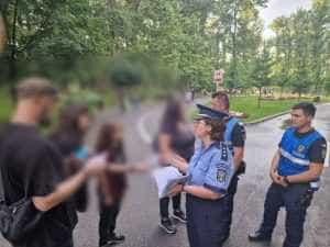 818bd3cd 1d11 4c5c 9ce0 7d8ce1ad4286 - Tânăr prins drogat la volan, pe o stradă din Câmpulung