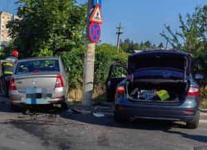accident e1689438152137 - ACUM! Accident rutier cu două autoturisme în Pitești!