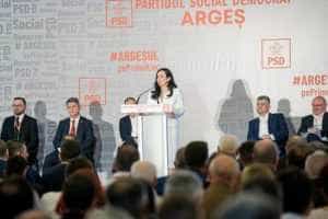 Sursă foto: Facebook Simona Bucura Oprescu.