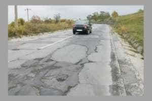 Drumul care leagă Câmpulung de Curtea de Argeș va fi conectat la autostrada Pitești – Sibiu 16 drum