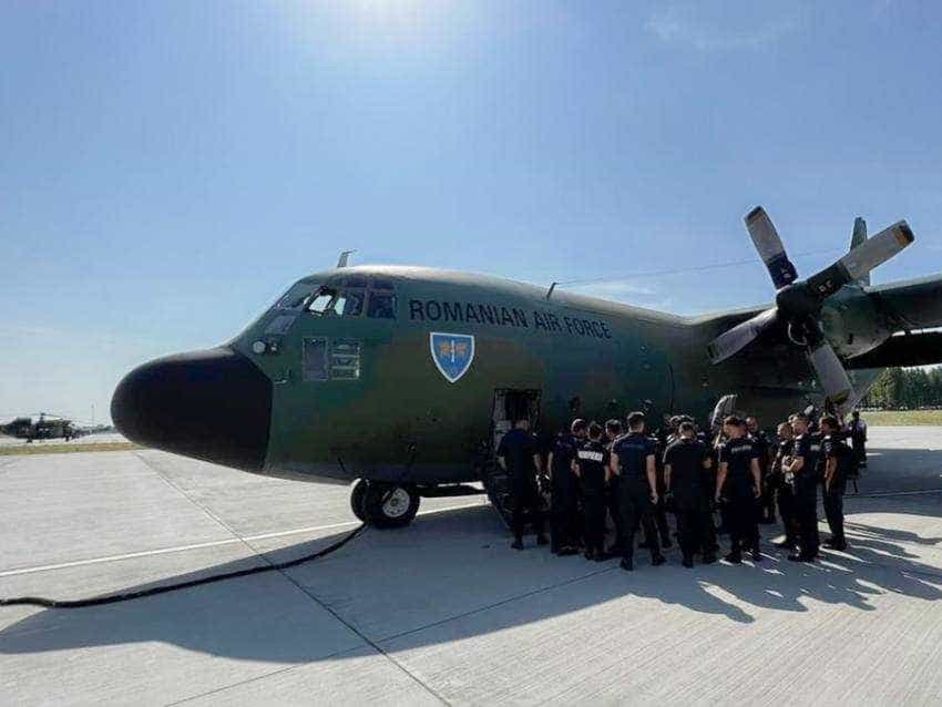 pompăieri pleaca in grecia1 Sursă foto: Facebook Guvernul Romaniei