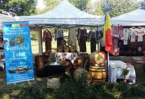 Țuica de Coșești – o băutură aromată, cu multe „grade”, devenită brand al Argeșului 1 festivalul tuicii la cosesti - Țuica de Coșești – o băutură aromată, cu multe „grade”, devenită brand al Argeșului