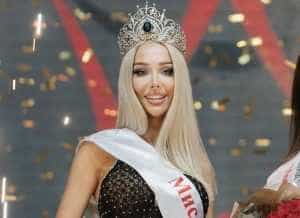 „Care e capitala României?". Incredibil ce răspuns a avut Miss Moscova 1 Miss Moscova - „Care e capitala României?". Incredibil ce răspuns a avut Miss Moscova