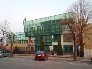 Se caută prim-procurori pentru mai multe parchete din Argeş 16 parchet pitesti