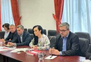 Simona Bucura-Oprescu: ”Îmi doresc ca, printr-un efort comun, să facem cât mai atractivă piața forței de muncă” 1 Sursă foto: Facebook Simona Bucura Oprescu.