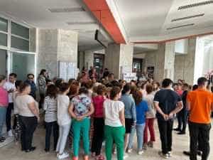 (Video) Protest la Pitești! Angajații de la ANAF și-au întrerupt activitatea! 2 protest anaf