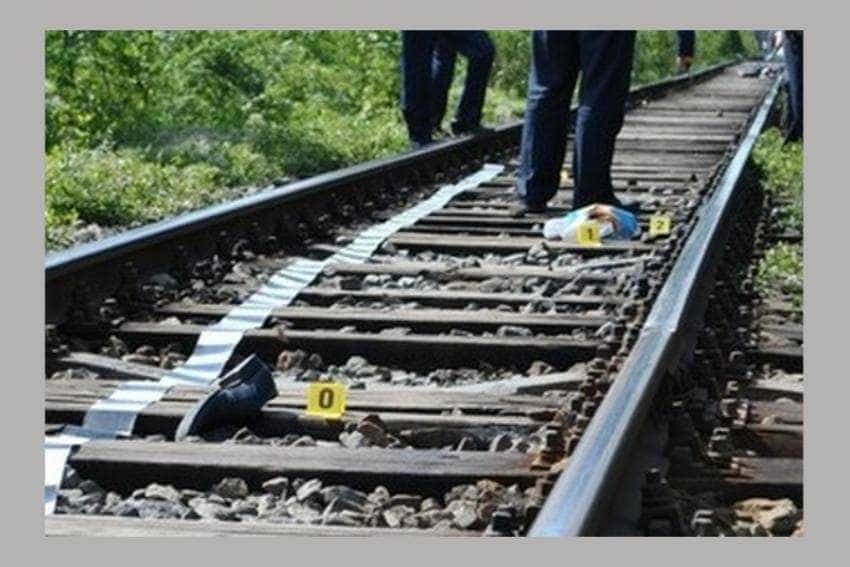 lovit de tren lovit de tren
