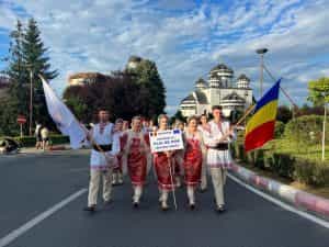 Peste 300 de dansatori au urcat pe scena Festivalului-Concurs Național de Folclor „Mioveni” 2 spectacol la Mioveni