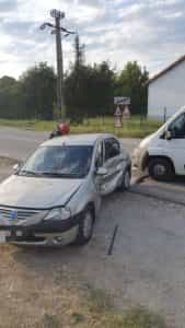 Accident la Domnești! Victimă transportată la spital! 1 accident masini