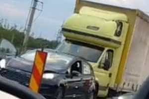 Accident în curba de la ieșire de pe autostradă, la Bascov 1 WhatsApp Image 2023 08 16 at 20.12.39 - Accident în curba de la ieșire de pe autostradă, la Bascov